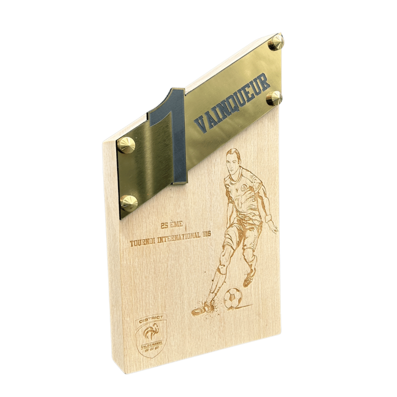 Trophée En Bois : Épinal Trophée En Bois : Épinal