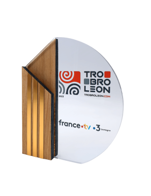 Trophée en Plexiglass & Bois : Quiberon