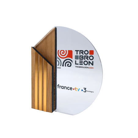 Trophée en Plexiglass & Bois : Quiberon